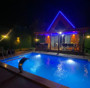 ATEŞ IŞIĞI BUNGALOV